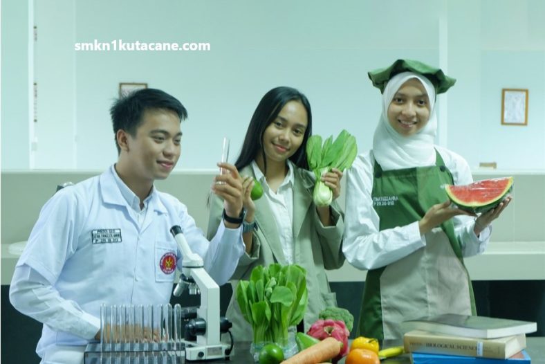Daftar Universitas Fakultas Ilmu Gizi Terbaik Di Indonesia